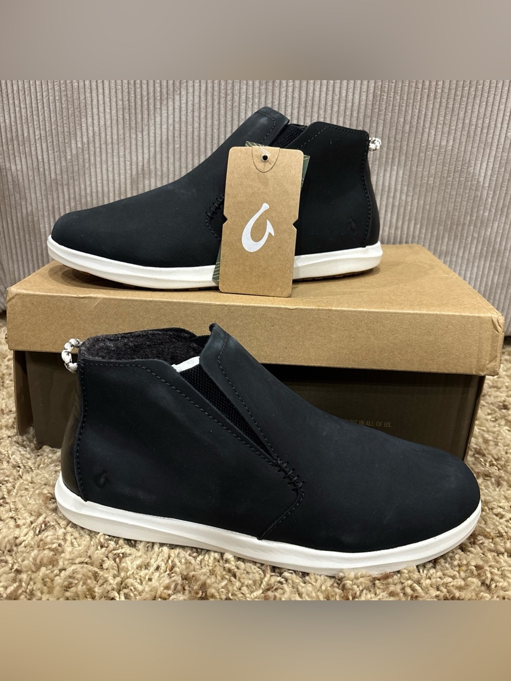 OluKai Hawai'iloa Manu Hope Black Womens Sneaker Booties Size 7